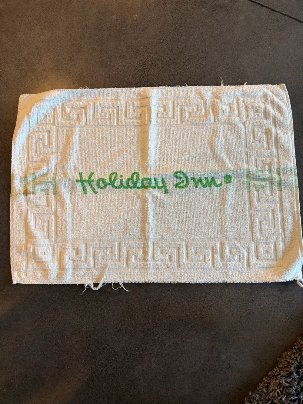 Vintage Holiday Inn Bath Mat White Green Logo